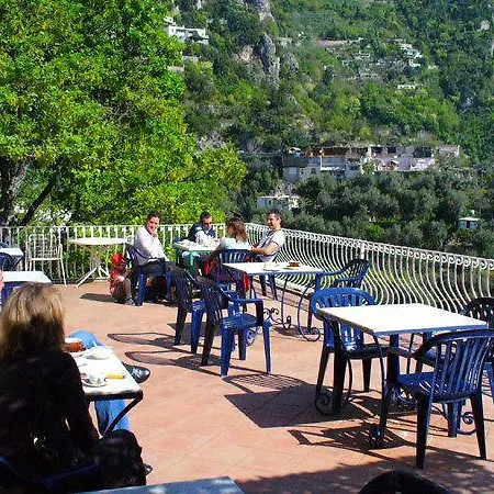 Couette-café Villaverde 2*