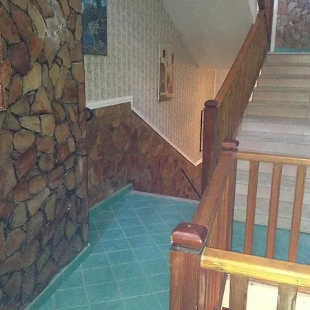 Villaverde 3*